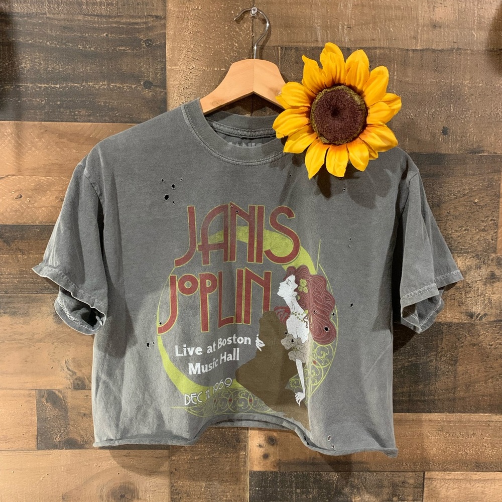 Tour’d Up Cut Off Tee